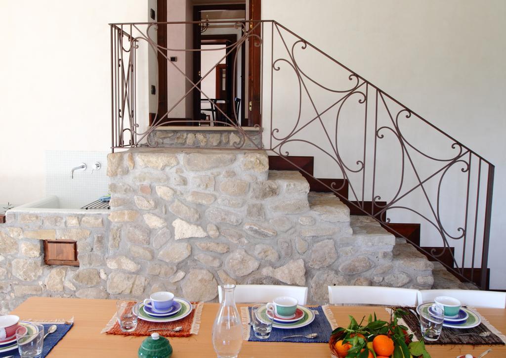 Vecchia Dimora Resort Centuripe Exterior foto