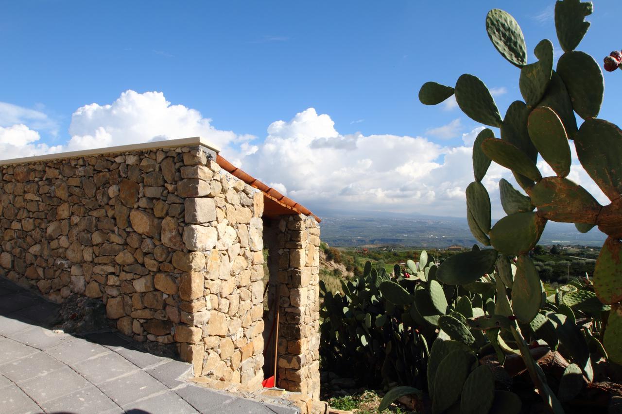 Vecchia Dimora Resort Centuripe Exterior foto