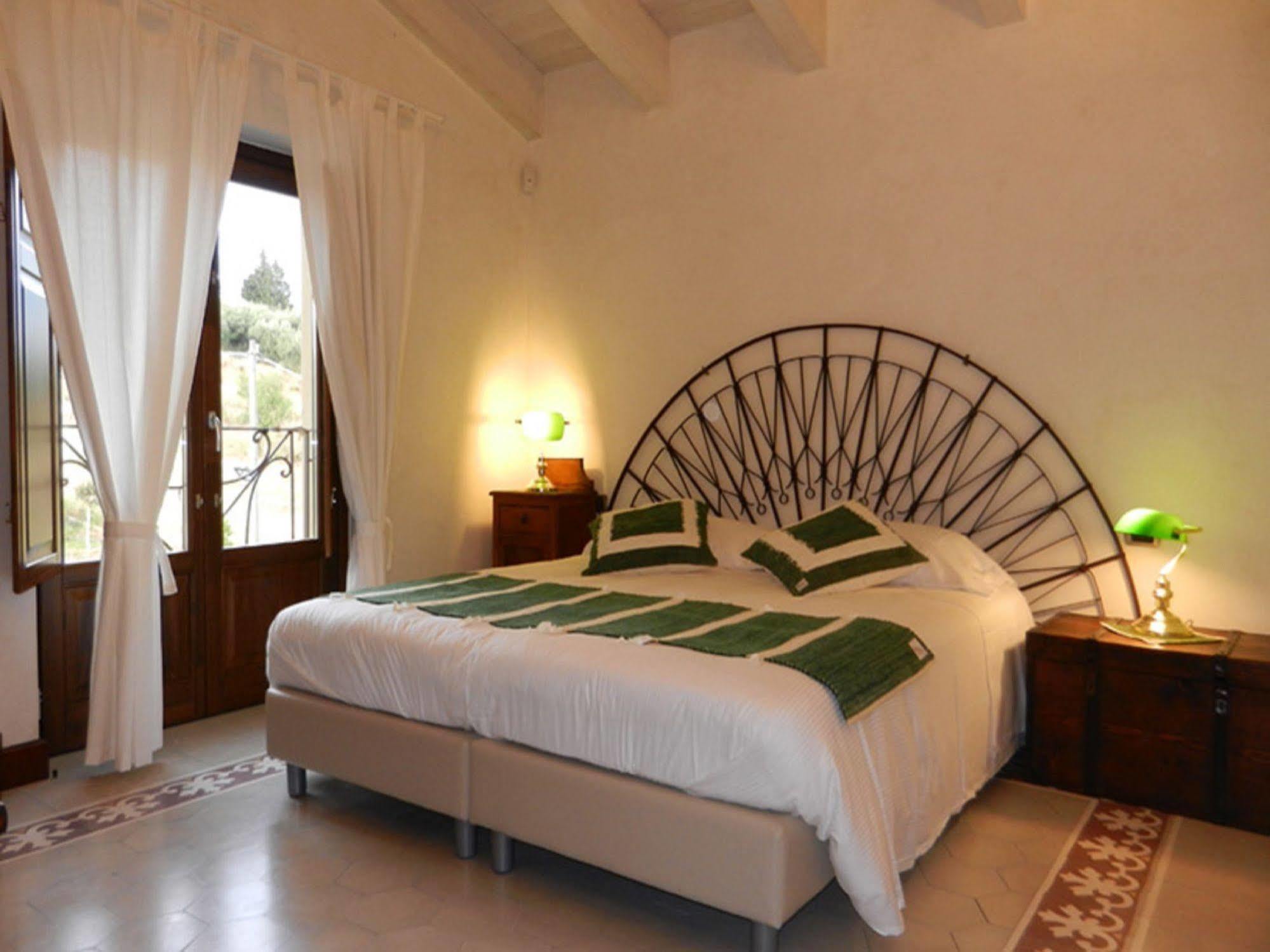 Vecchia Dimora Resort Centuripe Exterior foto