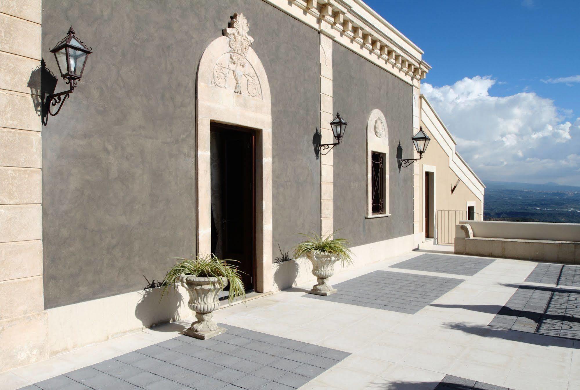 Vecchia Dimora Resort Centuripe Exterior foto