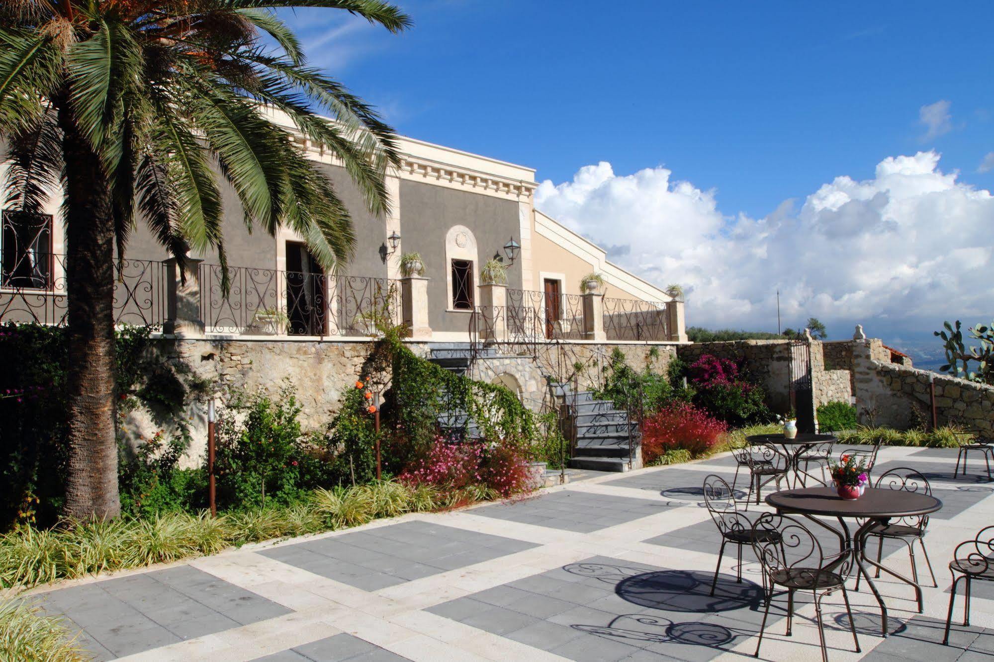 Vecchia Dimora Resort Centuripe Exterior foto